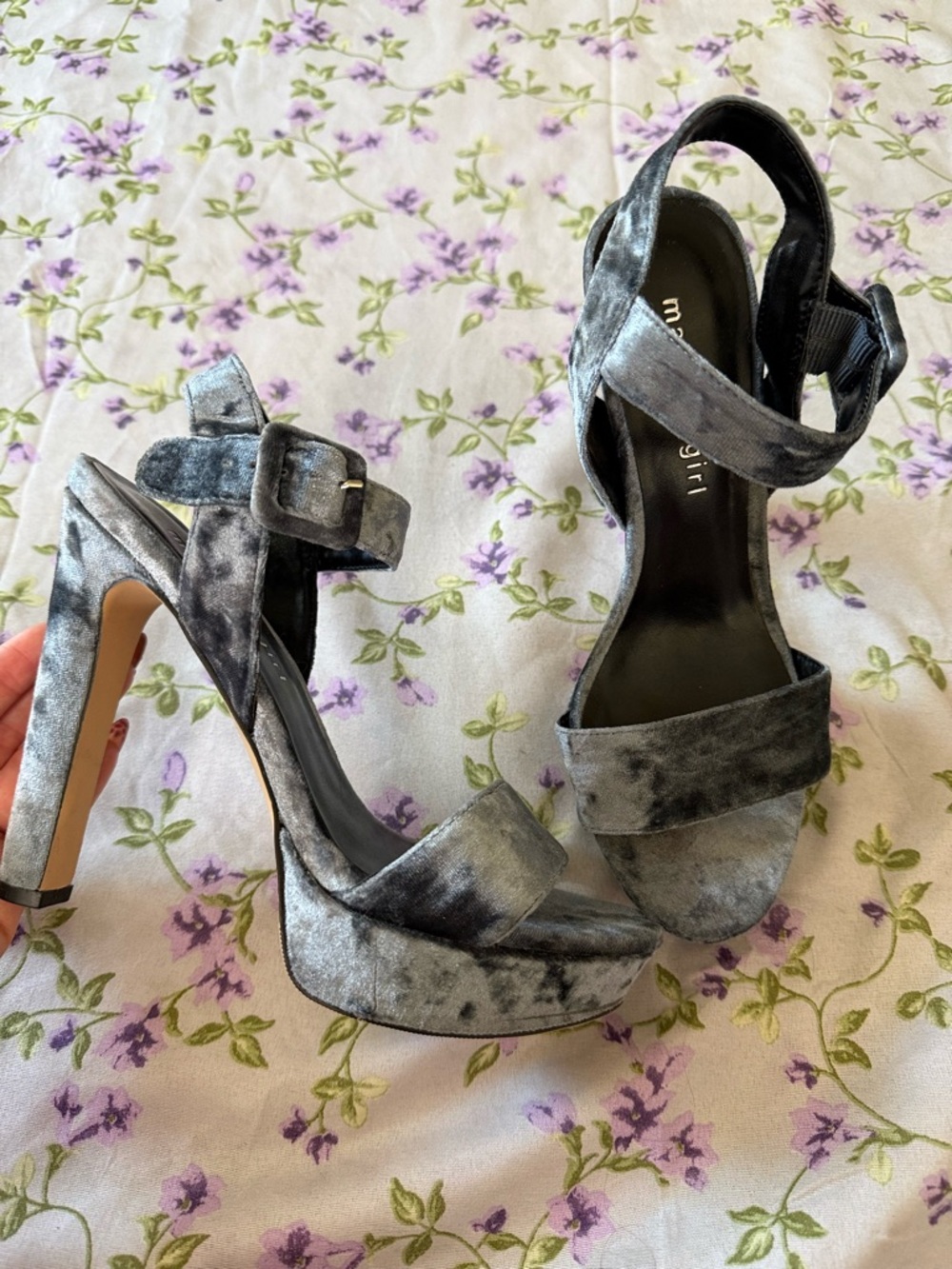 Madden Girl Silver Gray Velvet Platform Sandals